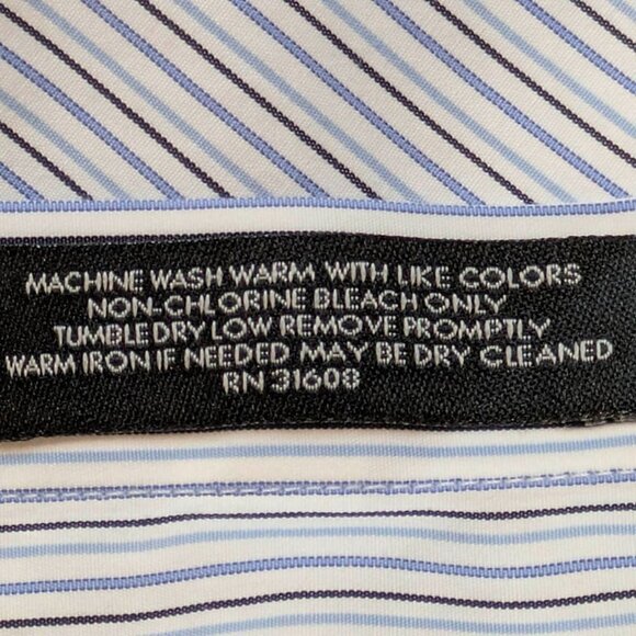 2 Jos A Bank Dress Shirts Mens 16-34 Travelers Collection Tailored Fit Classic - Picture 16 of 16